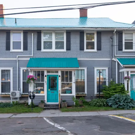 Prince Street Suites
