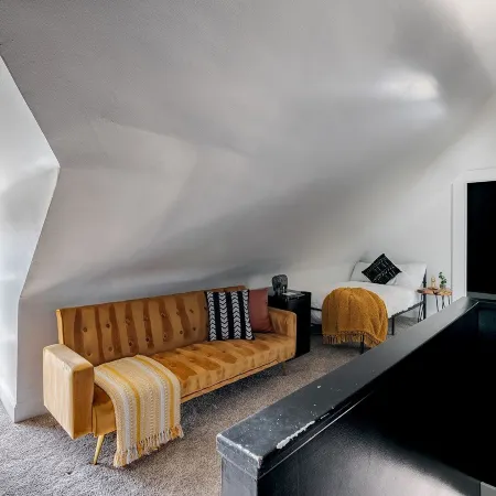 Jungle House Boutique Residences – Downtown Columbus & Short North