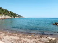 Botti Hotels in Latte