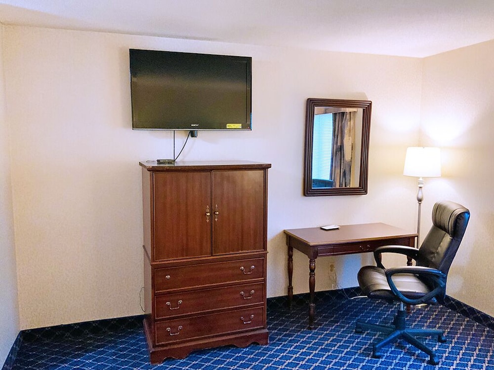 Regency Inn & Suites