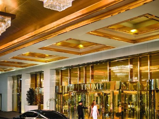 Hotels Near Lotus Of Siam In Las Vegas 22 Hotels Trip Com
