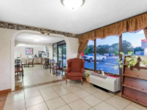 Days Inn by Wyndham Martin Hotels in Weakley County