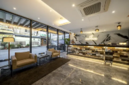 Lala Vianco Business Hotel