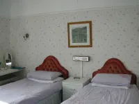 Neuadd Arms Hotel Hotels in 