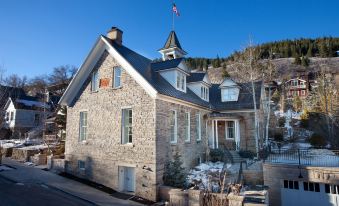 Washington School House