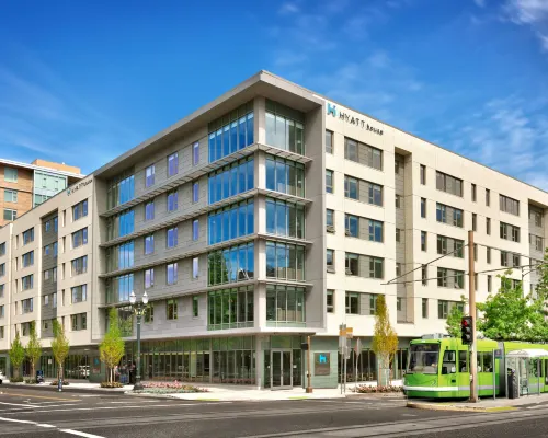 Hyatt House Portland/Downtown Hotels in Portland