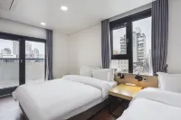 Boutique Hotel Wine Hotel dekat Pungam Reservoir