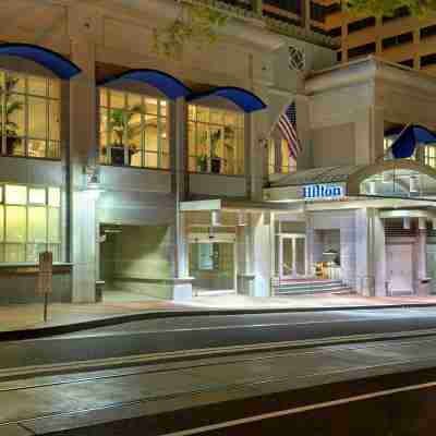 波特蘭行政大廈希爾頓酒店 Hotel Exterior