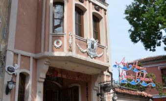 Boutique Hotel Boris Palace & Restaurant