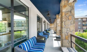 Plano Upscale 2Bd 2BA Apartment