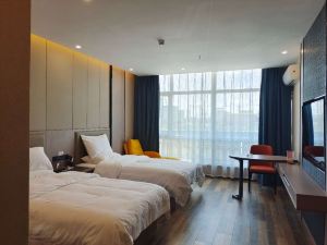 Grand Hyatt Silk Road