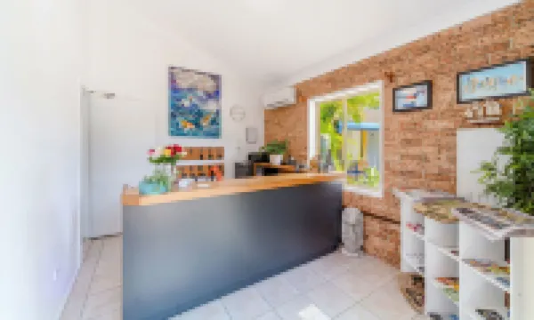 揚巴卡梅爾飯店