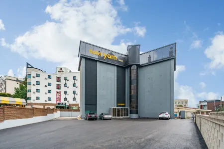 Cheonan Yam Cheonan Shinbu Branch Отели рядом с достопримечательностью «Hoseo University, Cheonan Campus»