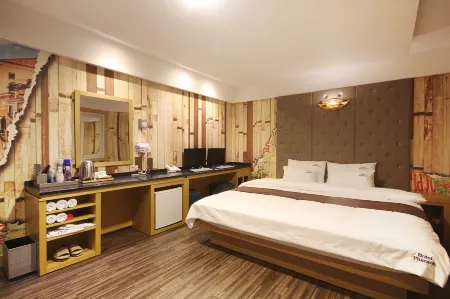 Geojedo Gohyeon Pharaoh Hotel Отели рядом с достопримечательностью «Коджедо»