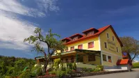 Gasthof Zum Moosmann - Familie Pachernigg Hotels in Gemeinde Glanz an der Weinstraße