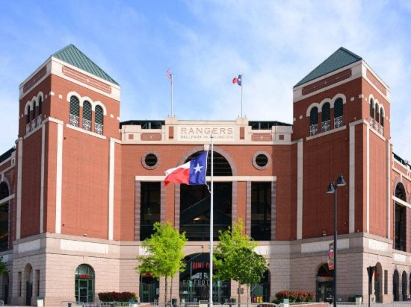 Courtyard by Marriott Dallas Plano Parkway at Preston Road