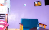 Peak Leaders Hotel Hotels near Ndaragwa Forest Station