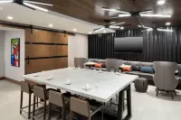 麥迪遜市中心希爾頓花園飯店 - 3 星級