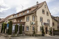 Hotel Restaurant Meteora Hotels in der Nähe von BOXENSTOP Auto · Zweirad · Spielzeug Museum