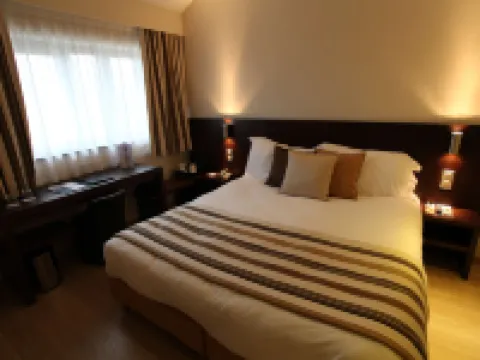 Best Western Plus Hotel des Francs Hotels in Aisne