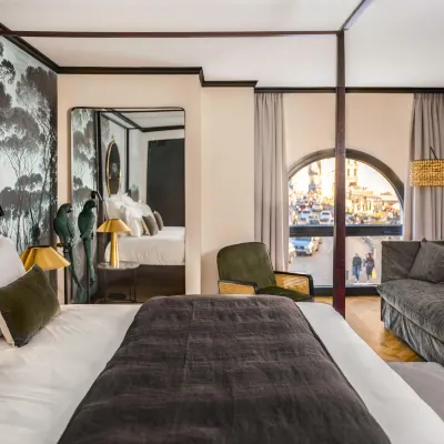 Maisons du Monde Hôtel & Suites - Marseille Vieux Port Hotel berhampiran Pelabuhan Auffes