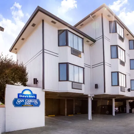 Days Inn by Wyndham Monterey Downtown