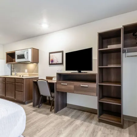 WoodSpring Suites Indianapolis Castleton