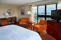 Ottawa Marriott Hotel Các khách sạn gần Parc de la Confédération