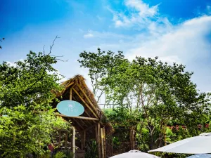 Binniguenda Huatulco & Beach Club