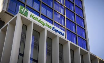 Holiday Inn Express Auckland City Centre, an IHG Hotel