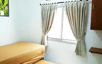 Hostel Bogor فنادق في North Bogor