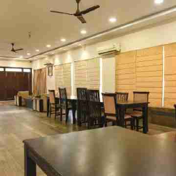 FabHotel All in One Saltlake - Opp BJ Market Complex Dining/Meeting Rooms