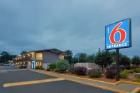 Motel 6 Columbus, GA - parking
