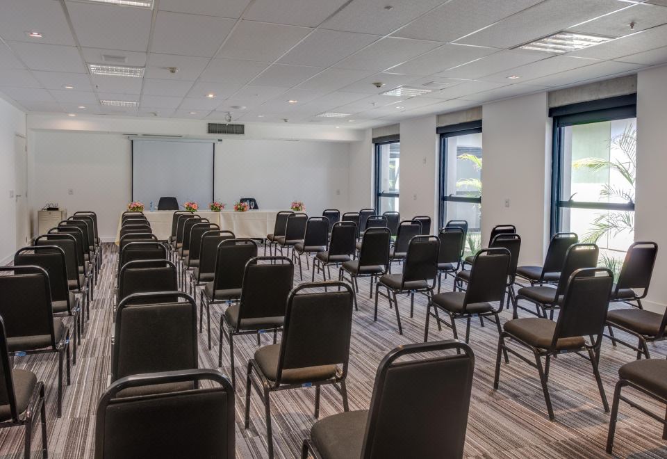 링스 갈레아오 수영장 이미지