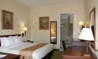 Quality Inn - Weeki Wachee