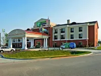 Holiday Inn Express & Suites Morton Peoria Area