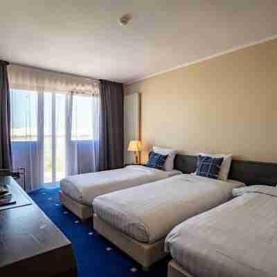 Park Hotel Airport Rooms