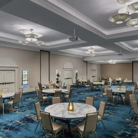 Holiday Inn Resort LUMINA ON WRIGHTSVILLE BEACH by IHG
