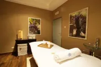 Versant Hotel & Spa Hotels in Dzierzoniow