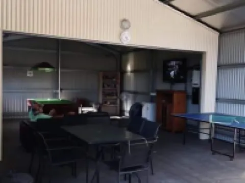 Homestead Caravan Park Hotels in Nanango
