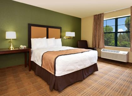 Extended Stay America Suites - Indianapolis - Airport