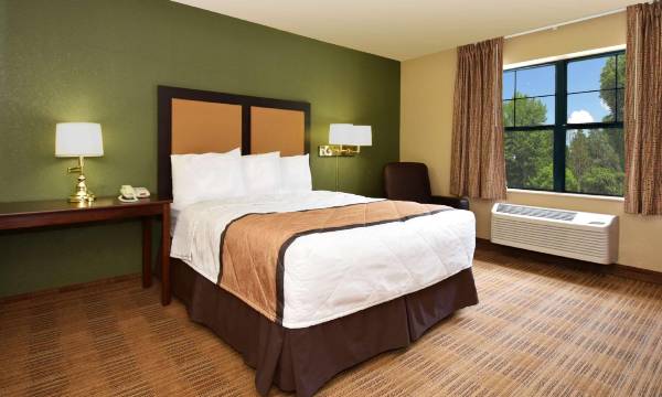 Extended Stay America Suites - Hampton - Coliseum