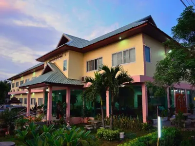 Pornnarumirt Hotel Hotels near Museum Wat Phra That Phanom