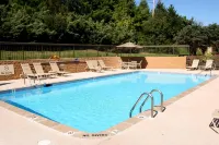 Hampton Inn State College - Swimmingpools