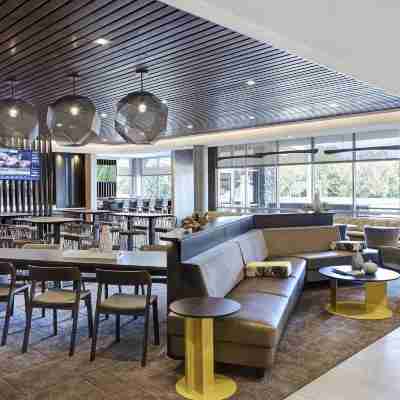 SpringHill Suites Ocala Dining/Meeting Rooms