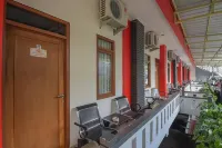 RedDoorz Near Ipdn 2 Hotel a Majalaya