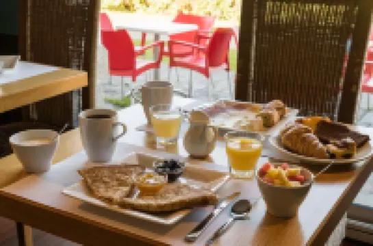 The Originals City, Hôtel Armen le Triton, Roscoff Hotels in Roscoff