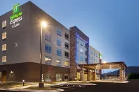 Holiday Inn Express & Suites Hudson I-94 Hotels in Hudson