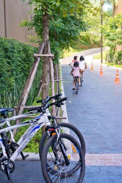 ホテル周辺 サンスリ プーケットの写真