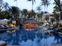 Horizon Karon Beach Resort & Spa